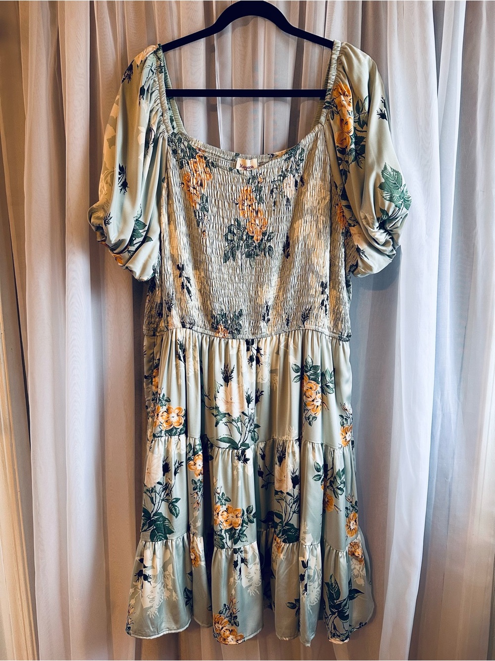 Hayden Floral Puff-Sleeve Smocked Tiered   light Blue Dress with pockets